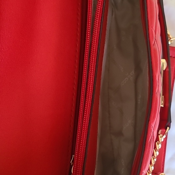 Michael Kors Red Quilted Crossbody Bag - Picture 8 of 12
